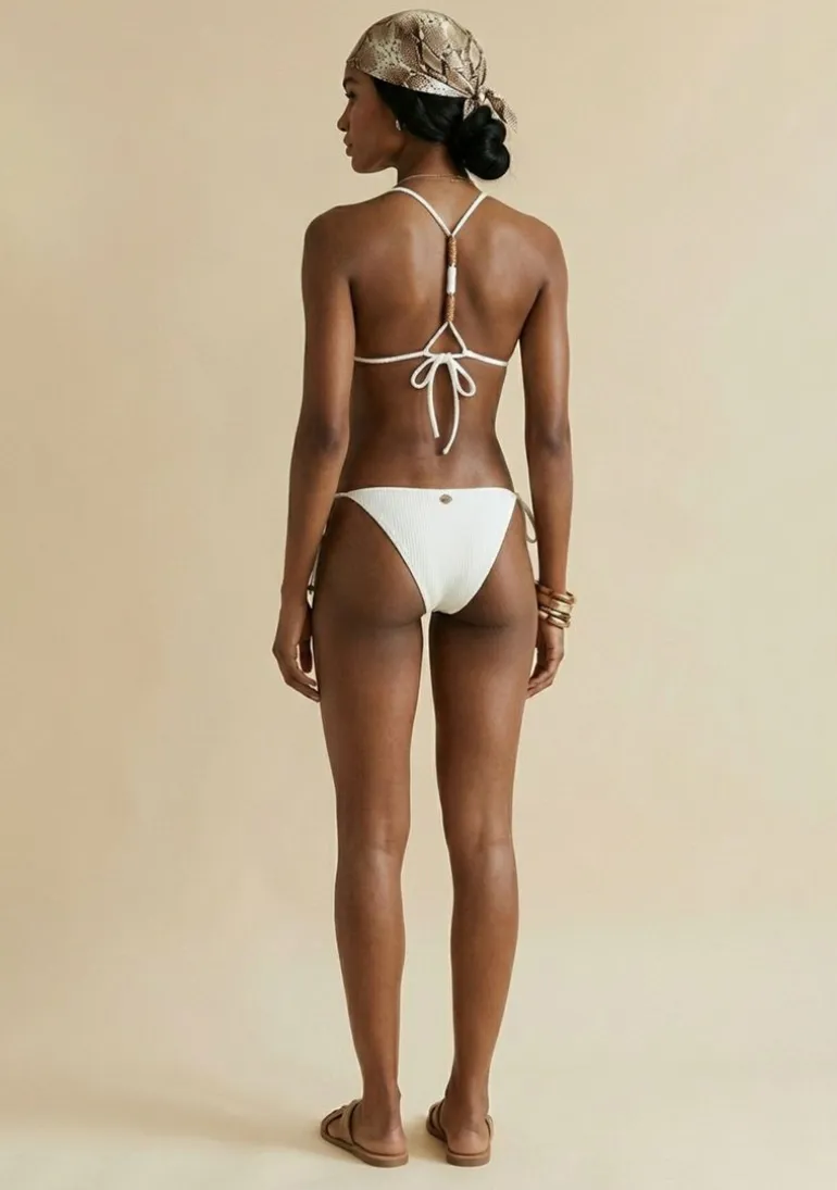 Biquíni Morena Rosa Cortininha Bojo Removível Calcinha Rolete Amarrar Off White