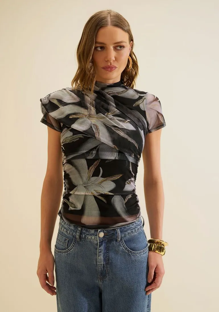 Blusa Gola Alta Miragem Preto/branco