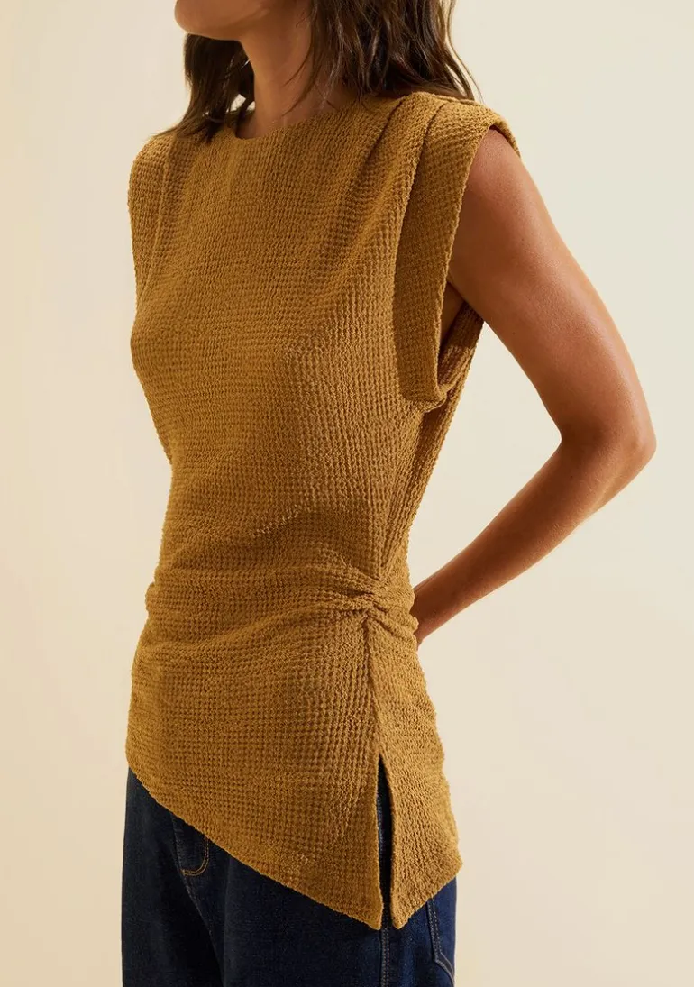 Blusa Manga Curta Favo Caramelo