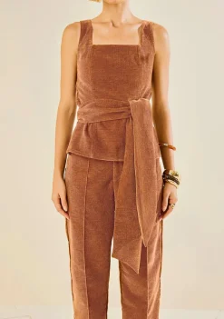 Blusa Morena Rosa Ajustada Decote Reto Sem Manga Alongada Marrom