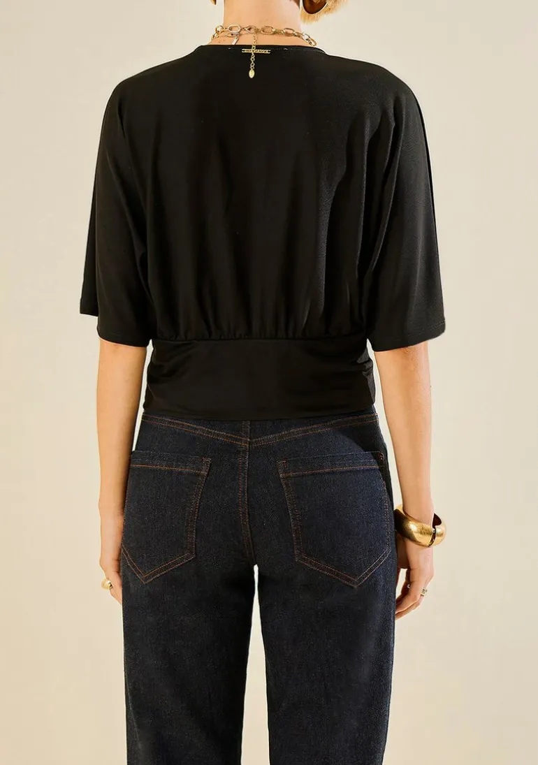 Blusa Morena Rosa Ajustada Decote V Manga Curta Padrão Preto