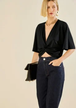Blusa Morena Rosa Ajustada Decote V Manga Curta Padrão Preto