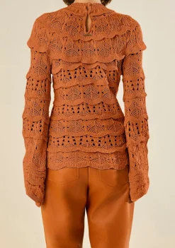 Blusa Morena Rosa Ajustada Decote Careca Manga Longa Alongada Marrom