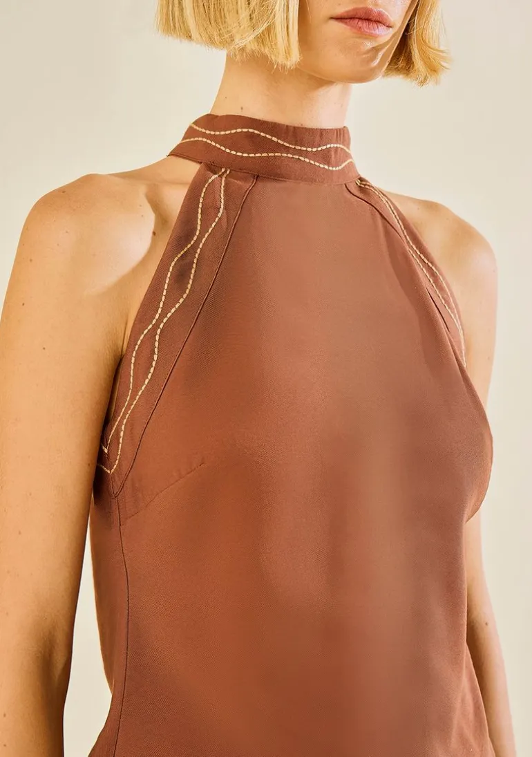 Blusa Morena Rosa Ajustada Gola Alta Sem Manga Alongada Marrom