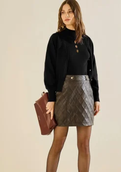 Blusa Morena Rosa Ajustada Gola Alta Manga Longa Padrão Preto