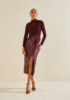 Blusa Morena Rosa Ajustada Gola Alta Manga Longa Padrão Bordo