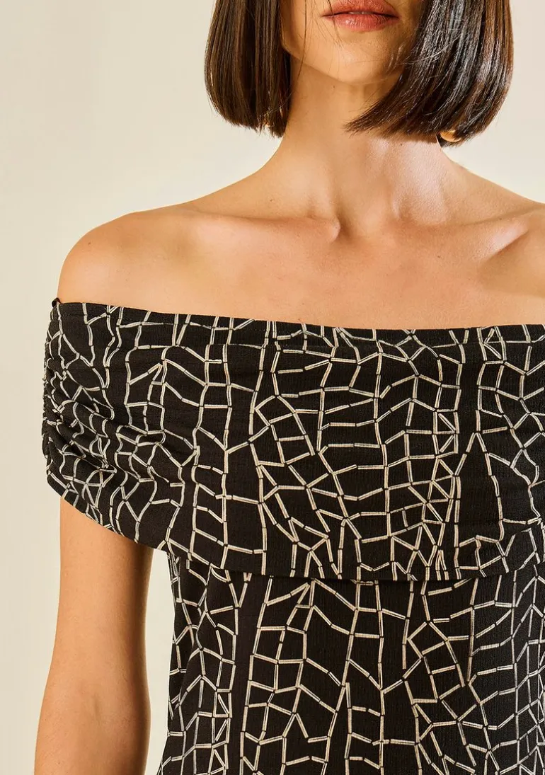 Blusa Morena Rosa Ajustada Ombro A Ombro Sem Manga Padrão Preto/Branco