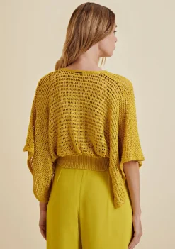 Blusa Morena Rosa Decote V Manga Curta Detalhe Barra Amarelo