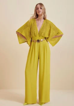 Blusa Morena Rosa Decote V Manga Curta Detalhe Barra Amarelo