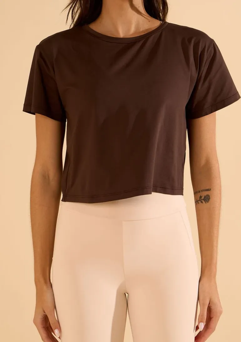 Blusa Morena Rosa Solta Decote Careca Manga Curta Padrão Marrom