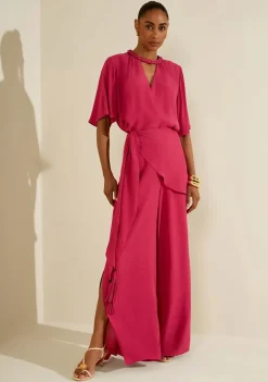 Blusa Morena Rosa Solta Decote Careca Manga Curta Padrão Rosa