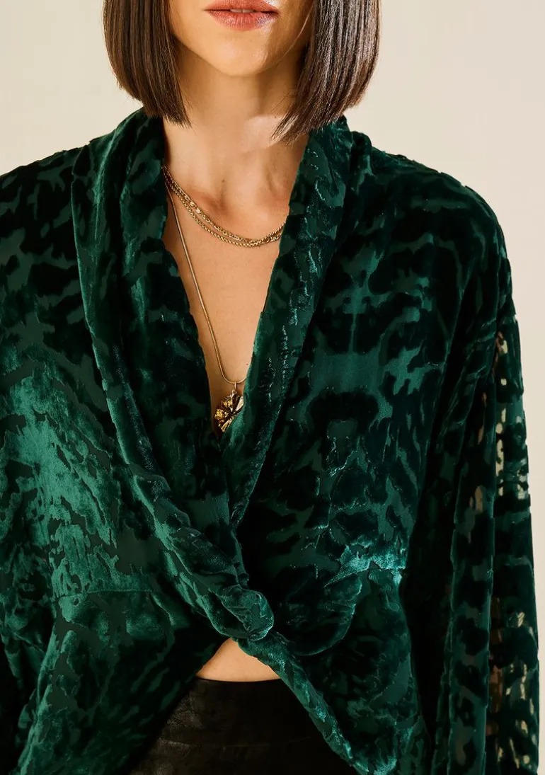 Blusa Morena Rosa Solta Decote V Manga Longa Padrão Verde
