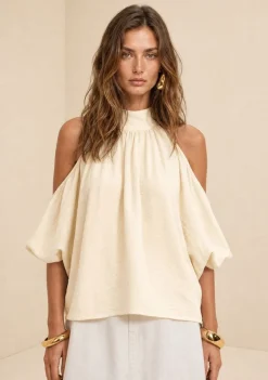Blusa Morena Rosa Solta Gola Alta Manga Longa Padrão Bege