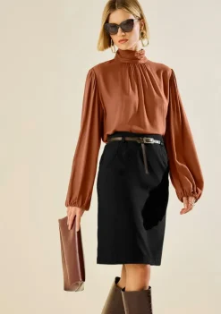 Blusa Morena Rosa Solta Gola Alta Manga Longa Padrão Marrom