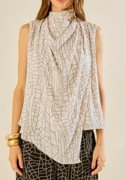 Blusa Morena Rosa Solta Gola Alta Sem Manga Alongada Off White