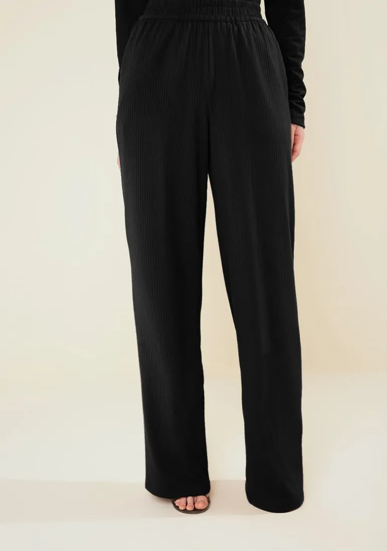 Calça Morena Rosa Reta Alta Preto