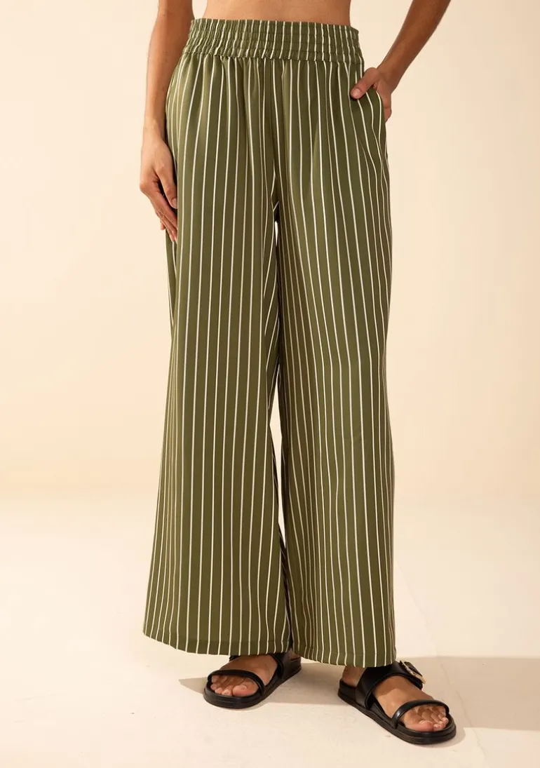 Calça Morena Rosa Reta Média Verde