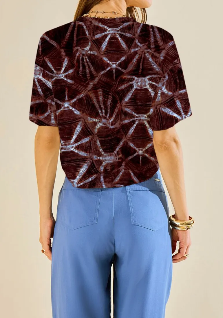 Camiseta Morena Rosa Ajustada Decote Careca Manga Curta Padrão Bordo
