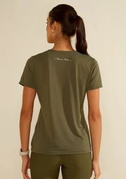 Camiseta Morena Rosa Solta Decote V Manga Curta Padrão Verde
