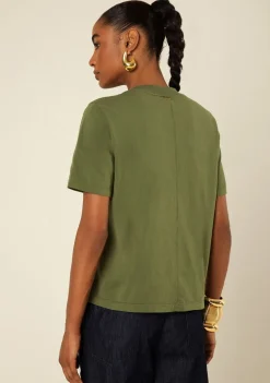 Camiseta Morena Rosa Solta Decote Careca Manga Curta Padrão Verde