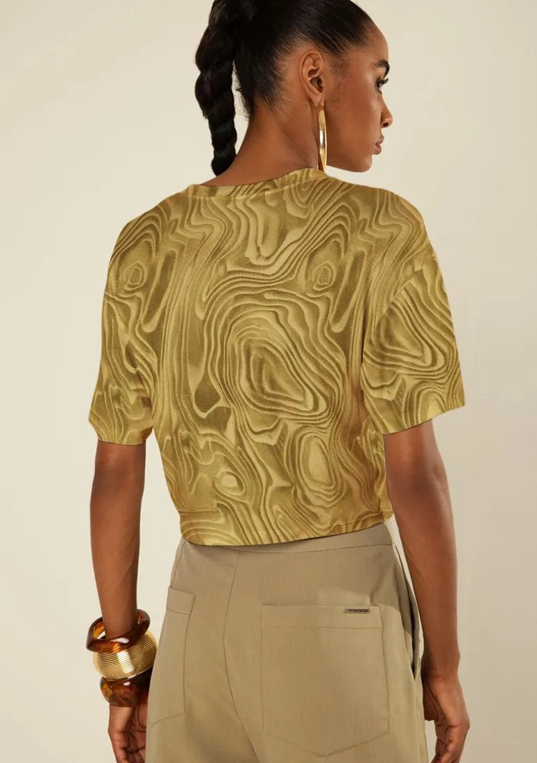 Camiseta Morena Rosa Solta Decote Careca Manga Curta Padrão Amarelo