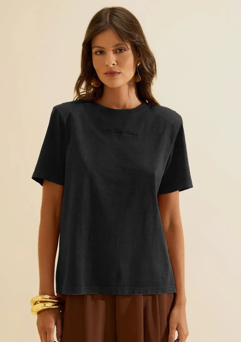 Camiseta Morena Rosa Solta Decote Careca Manga Curta Padrão Preto