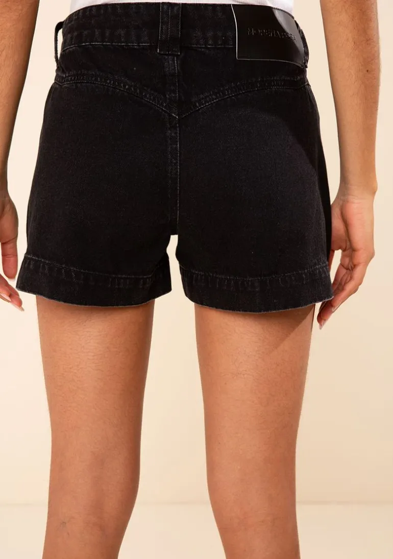 Shorts Morena Rosa Reto Média Preto
