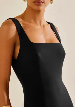 Vestido Ajustado Decote Reto Com Alca Longo Preto