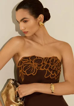 Vestido Ajustado Decote Reto Sem Manga Midi Marrom