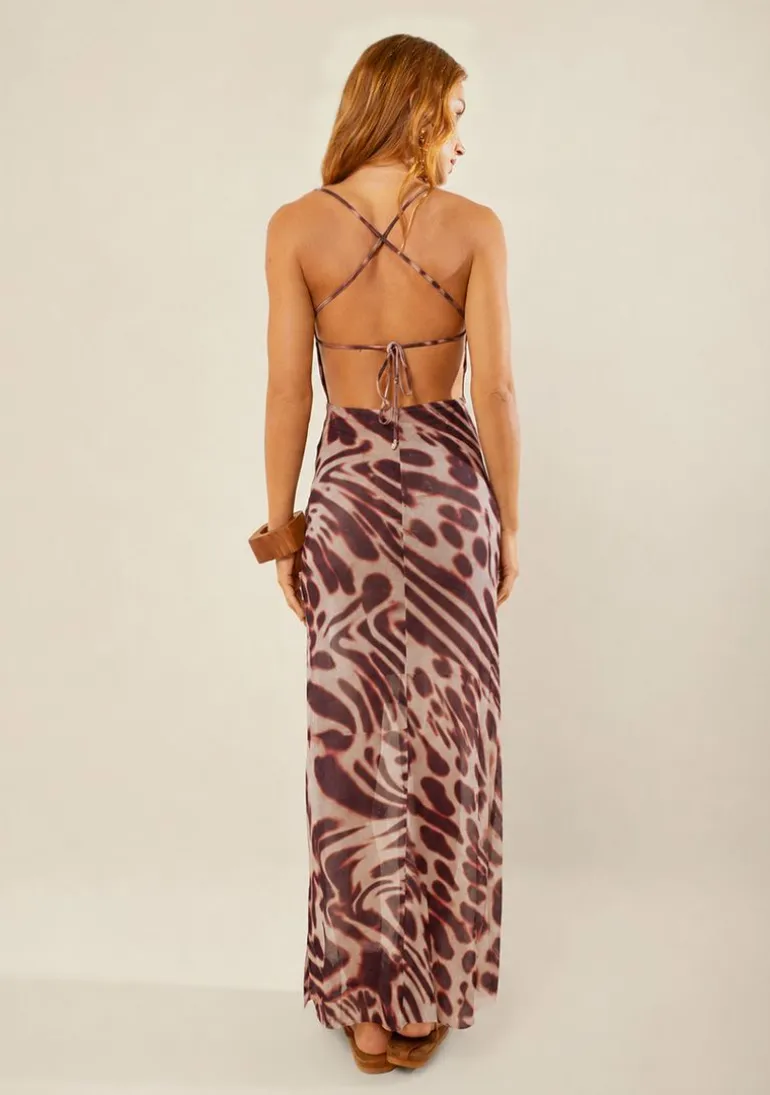 Vestido Morena Rosa Ajustado Decote Costas Sem Manga Longo Bege
