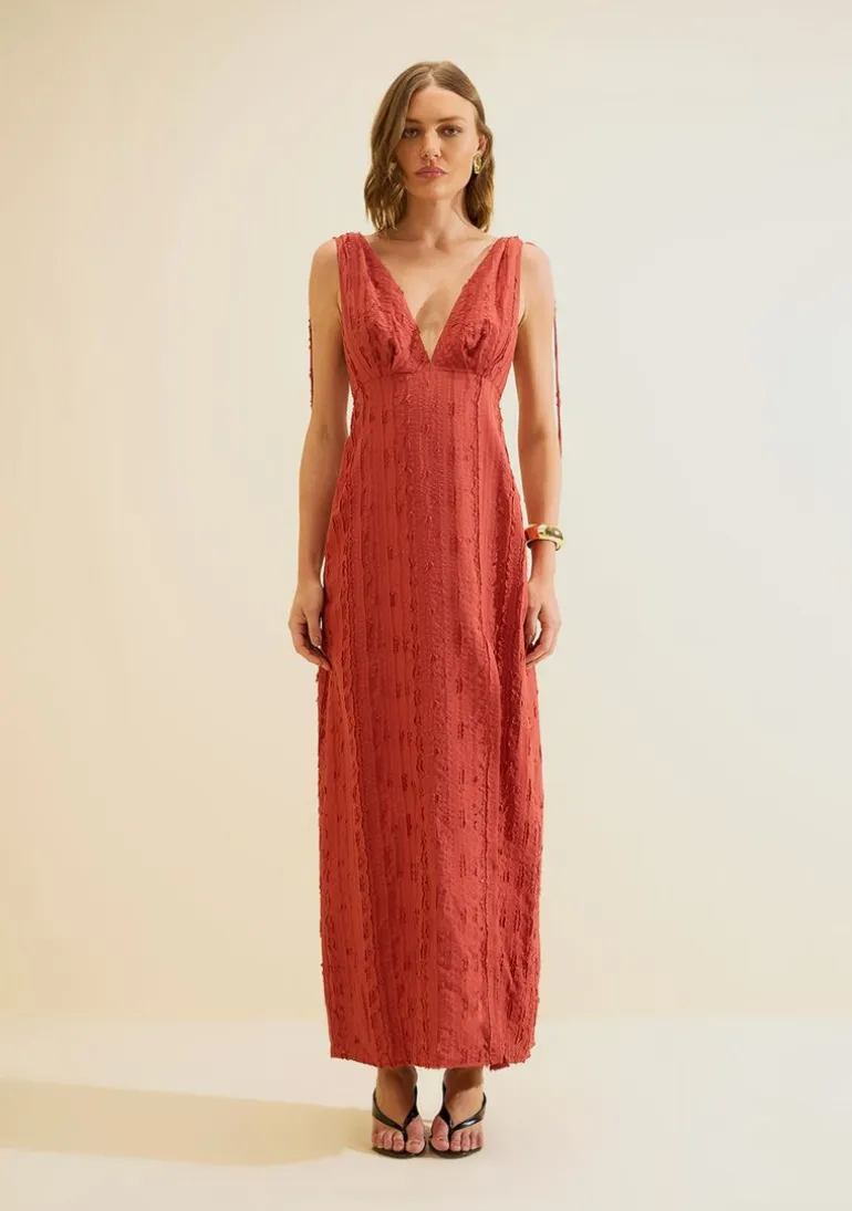 Vestido Morena Rosa Ajustado Decote V Sem Manga Longo Vermelho