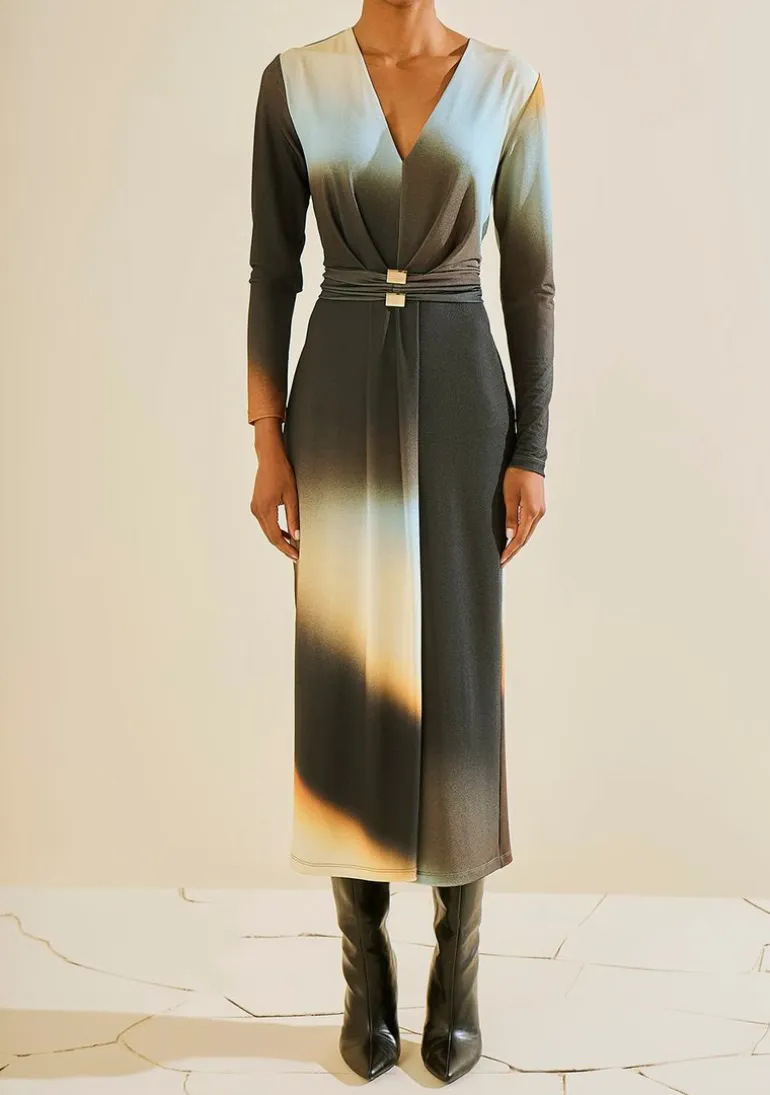 Vestido Morena Rosa Ajustado Decote V Manga Longa Midi Preto/Azul
