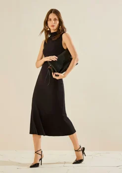 Vestido Morena Rosa Ajustado Gola Alta Sem Manga Midi Preto