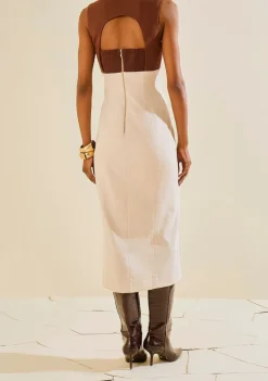 Vestido Morena Rosa Ajustado Decote V Manga Curta Midi Bege