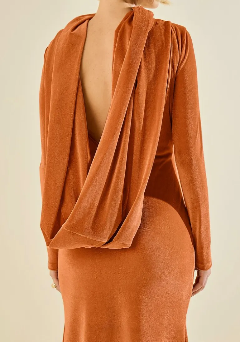 Vestido Morena Rosa Ajustado Decote Canoa Manga Longa Longo Laranja