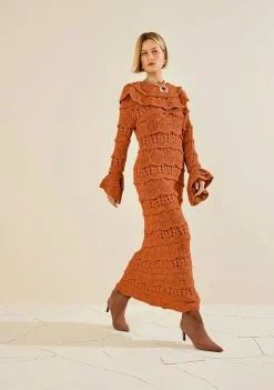 Vestido Morena Rosa Ajustado Decote Careca Manga Longa Longo Marrom