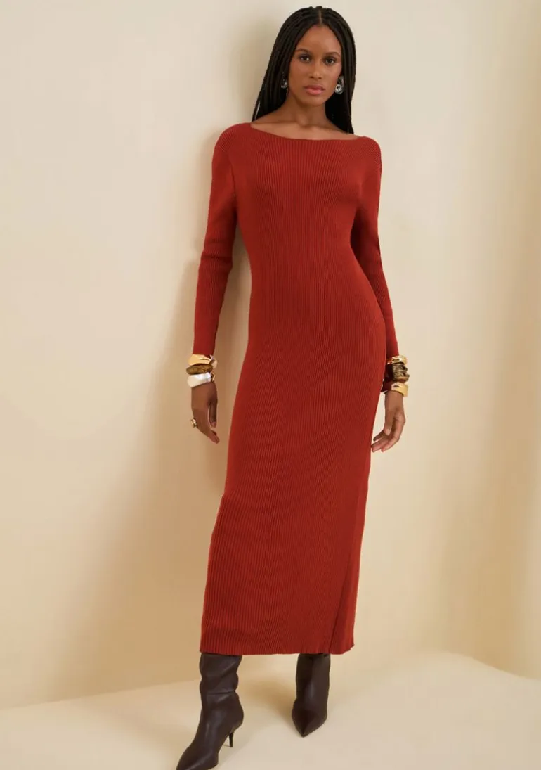 Vestido Morena Rosa Ajustado Decote Costas Manga Longa Longo Marrom
