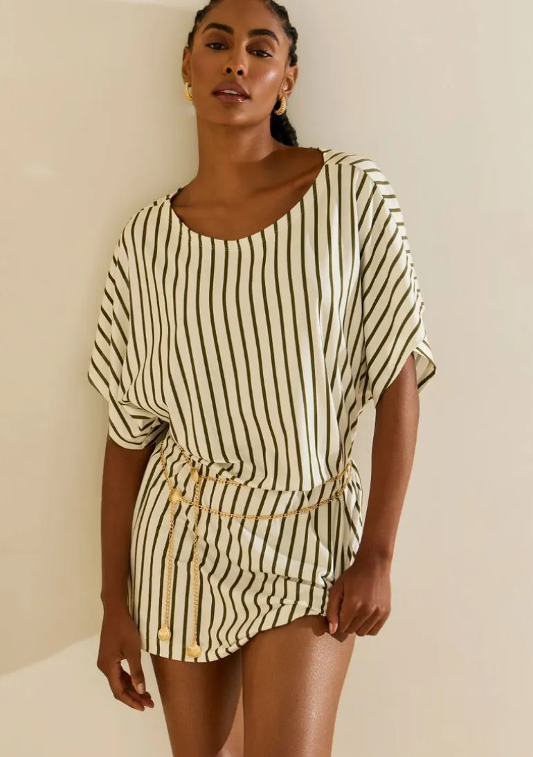 Vestido Morena Rosa Solto Decote Careca Manga Curta Curto Verde
